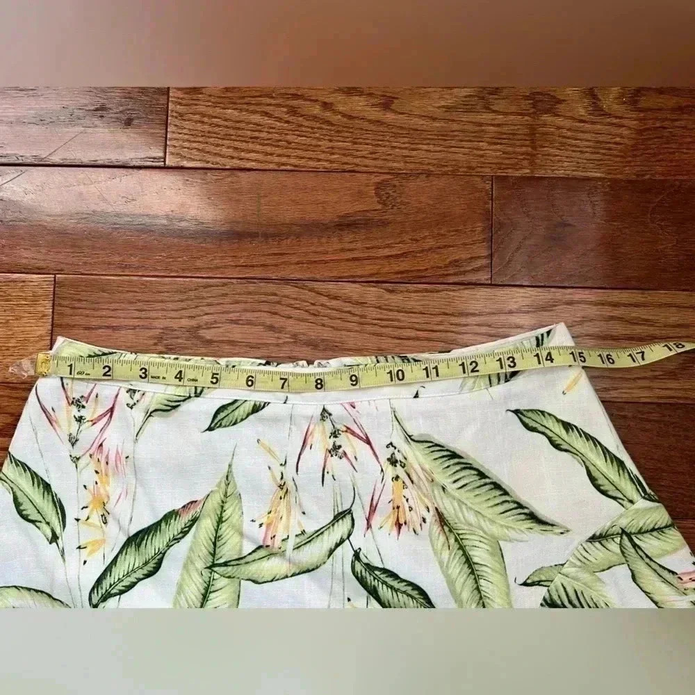BCBGMAXAZRIA TROPICAL-PRINT ASYMMETRICAL MIDI SKIRT IN MULTI BIRD PRINT Sz M - Picture 4 of 12